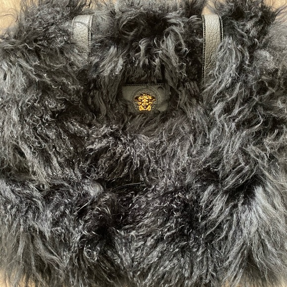 Auth Versace Mongolian fur backpack - Picture 4 of 9